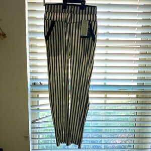 Im selling Extra comfy stretchy pants and wrinkle resistant